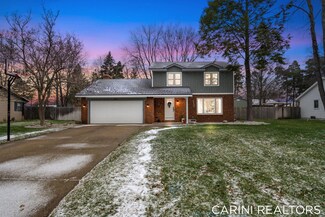 361 Evergreen Dr, Holland, MI 49424