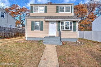 7 Trumen Place, Hazlet Township, NJ 07734