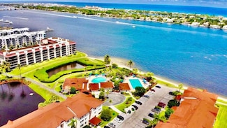 107 Half Moon Cir Unit A3, Hypoluxo, FL 33462