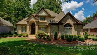 17940 River Ford Dr, Davidson, NC 28036