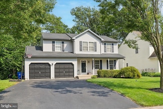 206 Clarion Dr, Douglassville, PA 19518