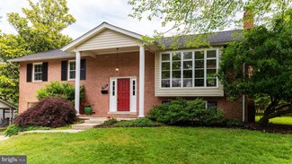 3805 Whitman Rd, Annandale, VA 22003