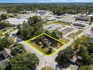 220 N William Barnett Ave, Cleveland, TX 77327