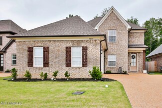 5252 Watson View Dr, Nesbit, MS 38651