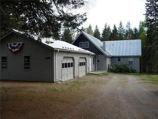 5 Wellhouse Rd, Coplin Plantation, ME 04982
