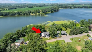 21007 Edgewater Rd, Richmond, MN 56368
