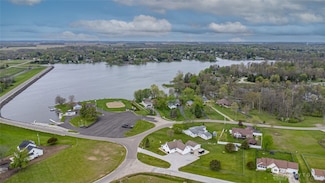 895 Brande Dr, Eaton, OH 45320