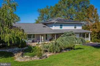 5930 Harvest Ct, Keedysville, MD 21756