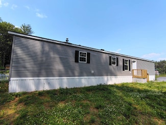 16 Plank Rd Unit 18, Porter Corners, NY 12859