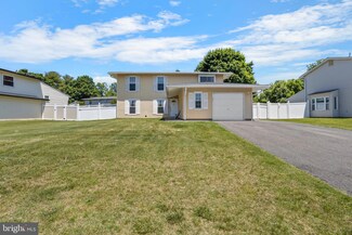 17 Nottingham Way, Mount Holly, NJ 08060