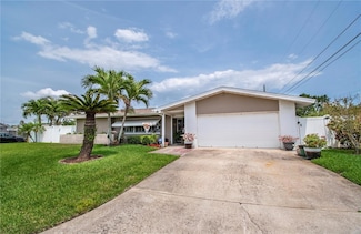 7851 120th St, Seminole, FL 33772