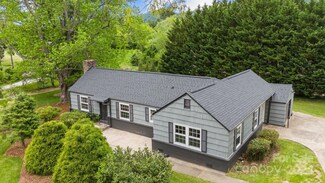 2 Pinedale Rd, Asheville, NC 28805
