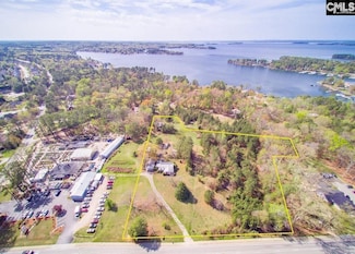 1415 N Lake Dr, Lexington, SC 29072