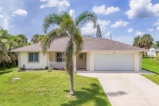 18695 Kerrville Cir, Port Charlotte, FL 33948