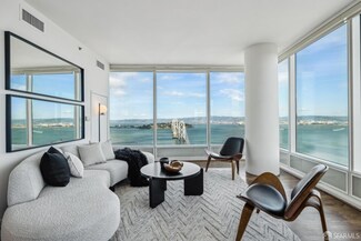 425 1st St Unit 4202, San Francisco, CA 94105