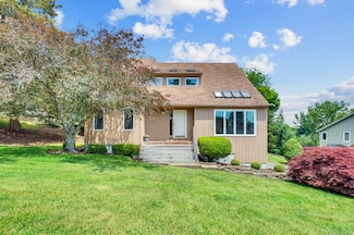73 Casner Dr, Berlin, CT 06037