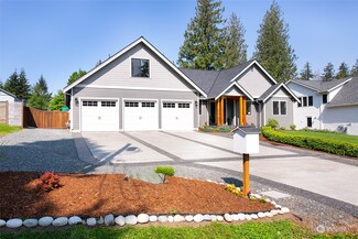 1211 Lakeview St, Bellingham, WA 98229