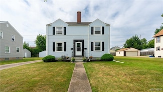 318 W Girard Blvd, Buffalo, NY 14217