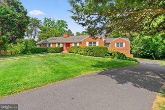 7601 Quintana Ct, Bethesda, MD 20817