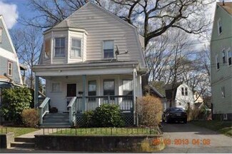 47 Brook Rd, Milton, MA 02186
