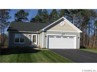 7211 Hogan Ave, Lima, NY 14485