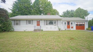 50 Hermitage Dr, Springfield, MA 01129