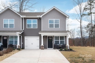 40 Malcolm Ct, Candler, NC 28715