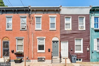 2126 N Palethorp St, Philadelphia, PA 19122