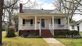106 Pine St, Chester, SC 29706
