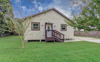 829 Fair St, Houston, TX 77088
