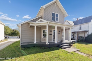 305 S Main St, Gibsonburg, OH 43431