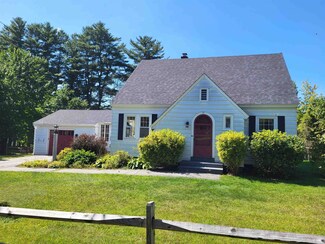 26 Ridgewood Ave, Gilford, NH 03249
