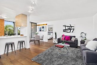 6924 Hyde Park Dr Unit 321, San Diego, CA 92119