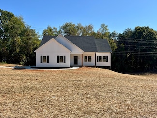 112 Graham Creek Rd, Madison Heights, VA 24572