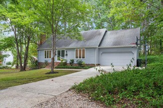 2809 Steeplechase Ct, Raleigh, NC 27613