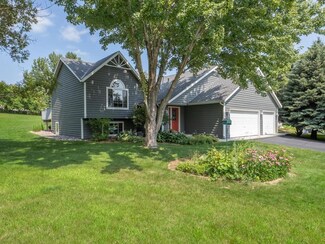 3109 Partridge Cir, Saint Cloud, MN 56301