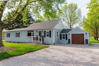 5033 Crestline Rd, Bucyrus, OH 44820