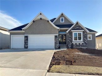22063 W 100th Terrace, Lenexa, KS 66220