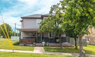 207 E 2nd St, Rolla, MO 65401