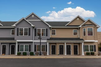 1 Sophia Ct, West Babylon, NY 11704