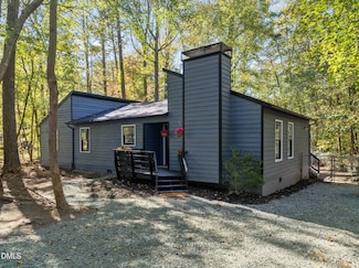 9909 Leslie Dr, Chapel Hill, NC 27516