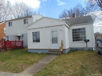 8454 Sherman Ave, Warren, MI 48089