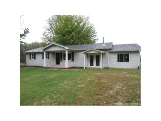 8577 N Breeding Rd, Dupont, IN 47231