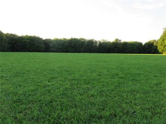 340 Creek Bottom Rd, Harrisville, PA 16038