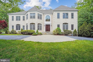 2006 Great Falls St, McLean, VA 22101