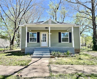 609 Euclid Ave, Monett, MO 65708