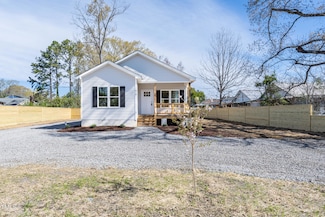 818 E Holly St, Rocky Mount, NC 27801