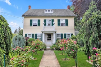 2485 Park Ave, Baldwin, NY 11510