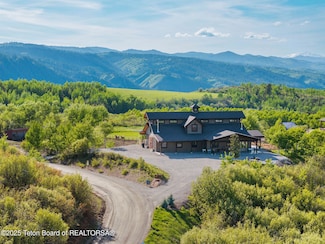440 Strawberry Hills Dr, Thayne, WY 83127