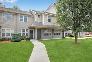 329 Gregory Ct Unit 509, Highland, NY 12528
